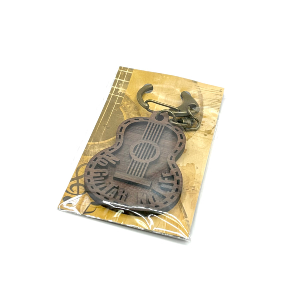 【NO GUITAR NO LIFE クラシックギター型キーホルダー】ギター、オリジナル、ローズウッド、レーザー彫刻 4枚目の画像