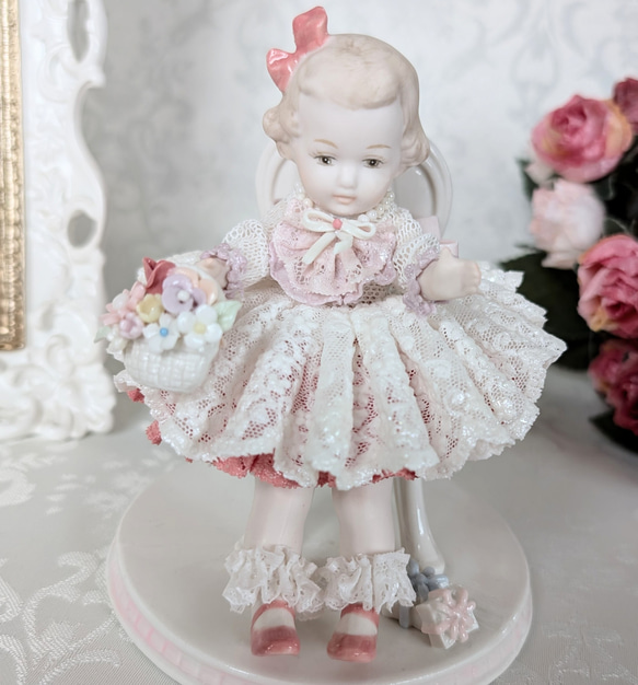 レース人形　磁器 ポーセレン レースドール【 忘れな草ちゃん 】 磁器 人形 発表会