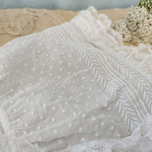 フランスアンティーク 白糸刺繍とレースのボネ 水玉 レース Mon