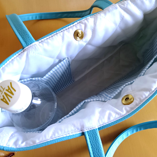 ターコイズブルーレザーの柔らかな横長ミニトートバッグ トートバッグ