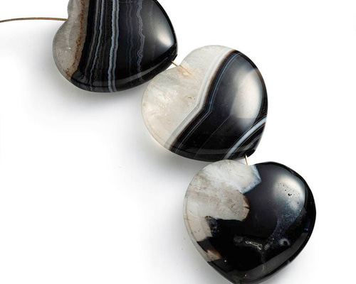 ブラックアゲート×クォーツのピアス 1粒売り ブラックアゲート×クォーツ 縦穴ハート19×20mm 天然石