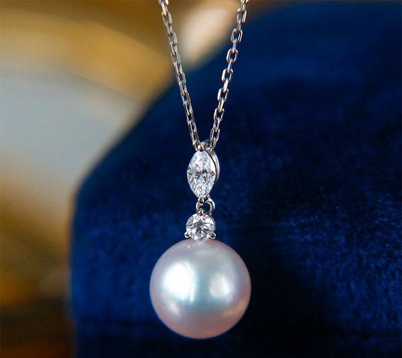 【La Corser】ティアーズ・オブ・ビューティーシリーズ 日本製 7-10mm アコヤ真珠ペンダントネックレス ダイヤモンド