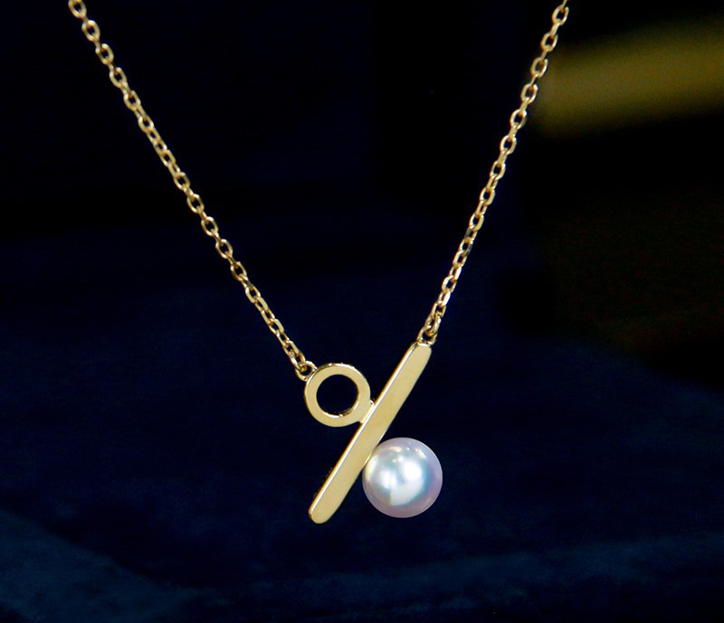 【La Corser】デザイナーペンダント 5.5-6mm アコヤ真珠 シングルネックレス 18Kゴールド ニッチファッション