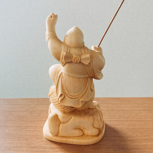 福を釣り上げる、笑顔の神様 ― 恵比寿像（木彫り） その他インテリア