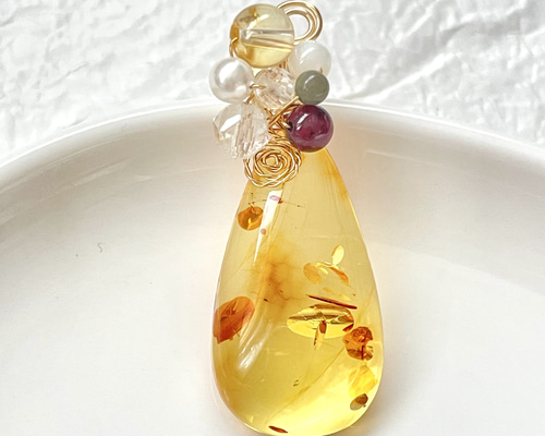 ハニーナッツアンバー ペンダントトップ(天然石 天然石アクセサリー