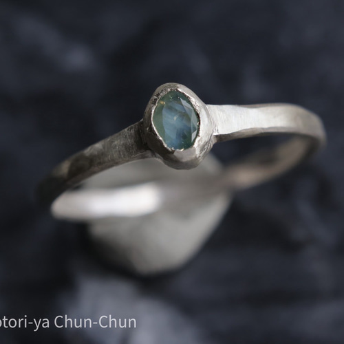 アレキサンドライト　シルバーリング アレキ好き必見】ロシア産アレキサンドライト・シルバーリング【銀王