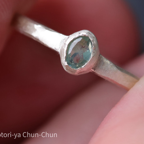 アレキ好き必見】ロシア産アレキサンドライト・シルバーリング【銀王