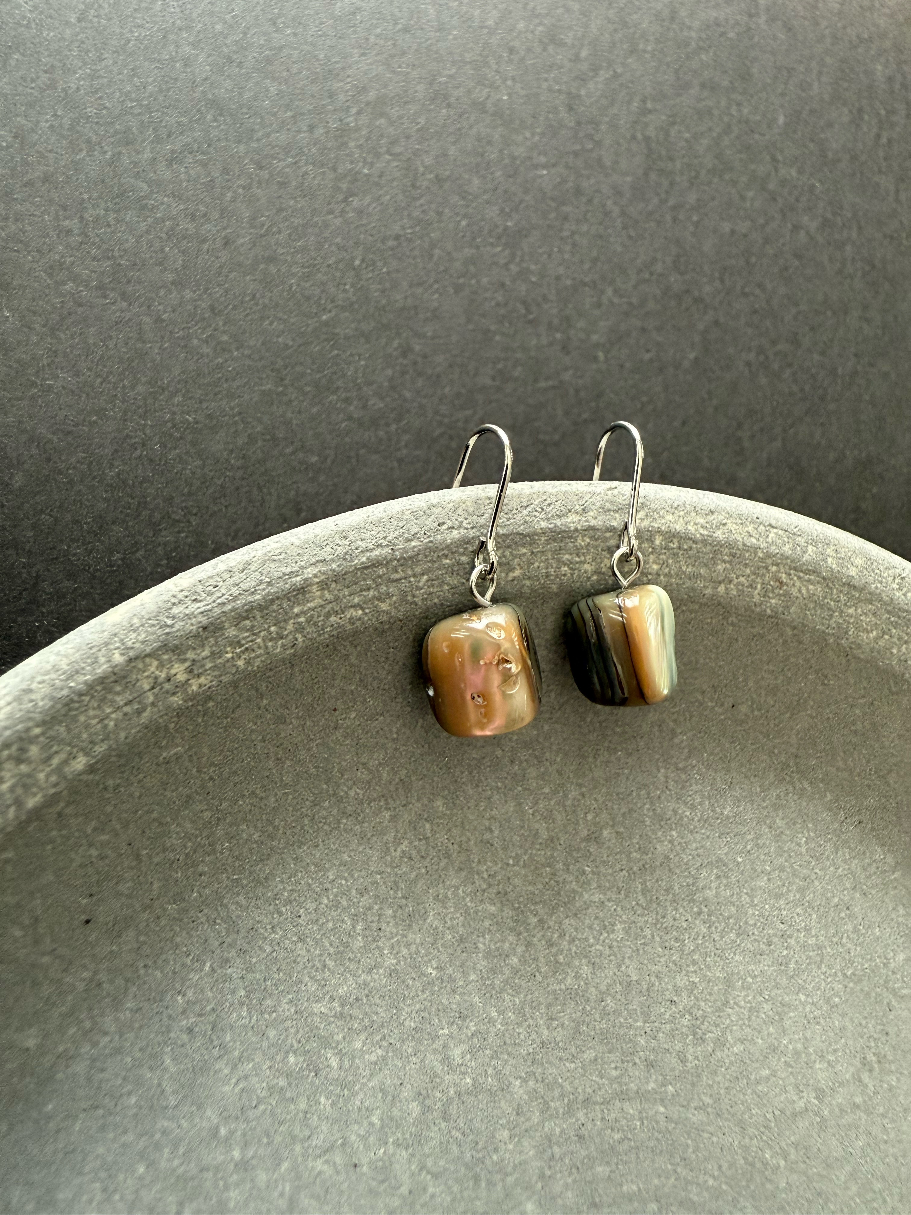 美しいアバロンシェル♚ピアス/ノンホールピアス