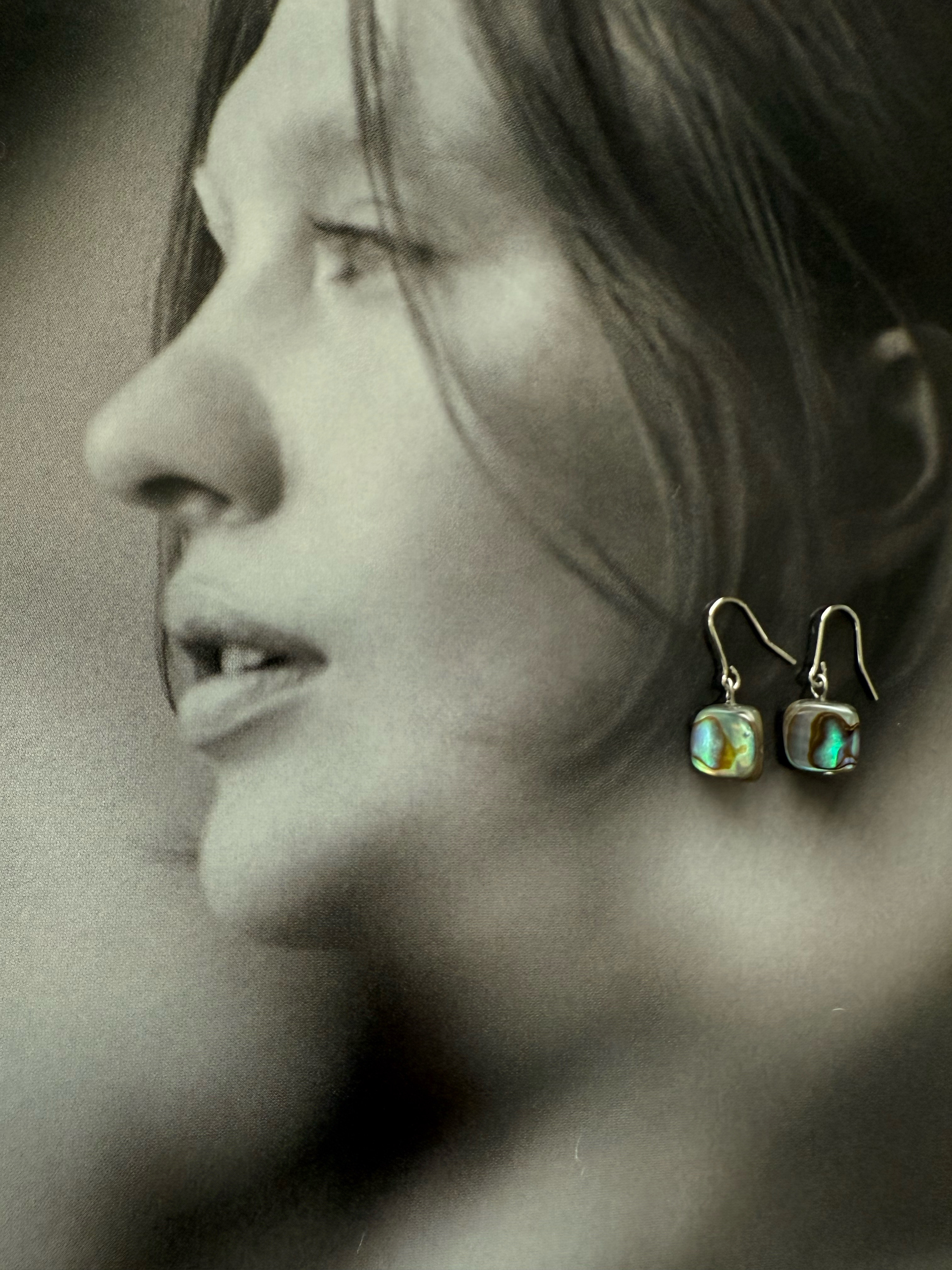 美しいアバロンシェル♚ピアス/ノンホールピアス