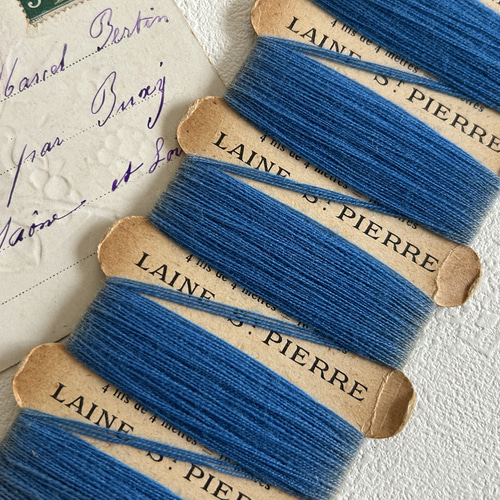 フランスアンティーク 糸巻き LAINE St-PIERRE ブルー系 未使用