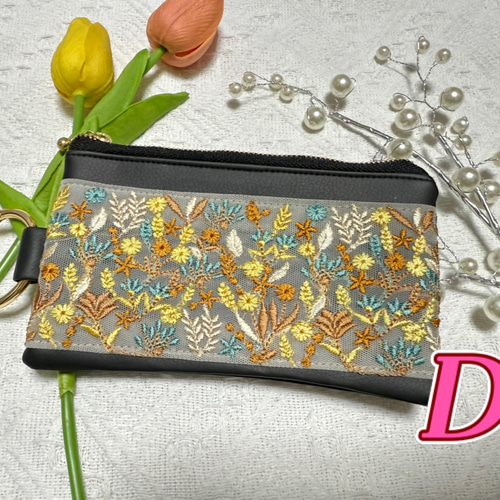 インド刺繍 金具付きポーチ ポーチ mignon. 通販 19453531