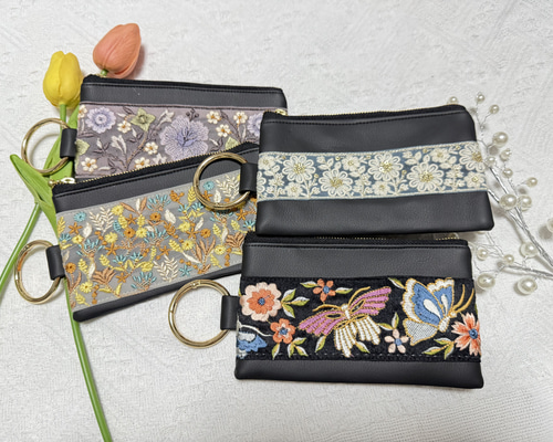 インド刺繍生地　ハンドル付きポーチ 楽天市場】リング付ポーチ 【 インド刺繍 02 × シュリンクレザー