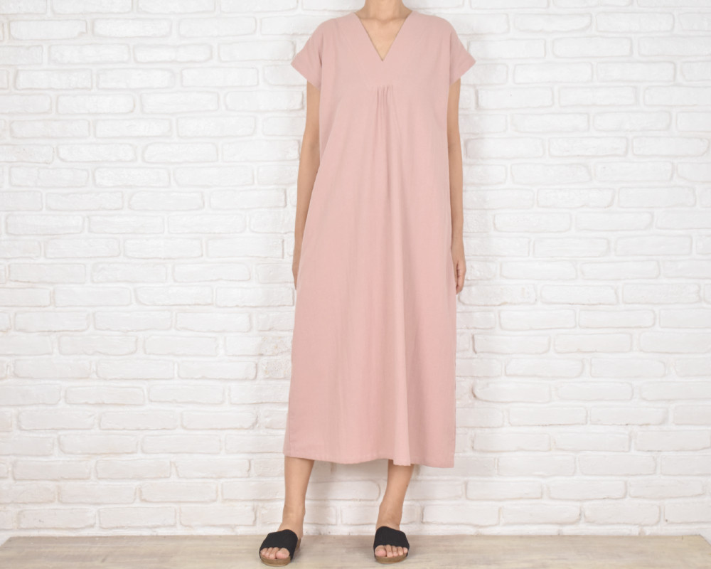 再販！コットン素材のシンプルなVネックワンピース　ピンク