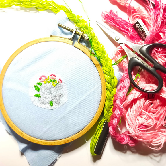 刺繍図案　水溶性接着シート　ワンポイント　花柄 6枚目の画像