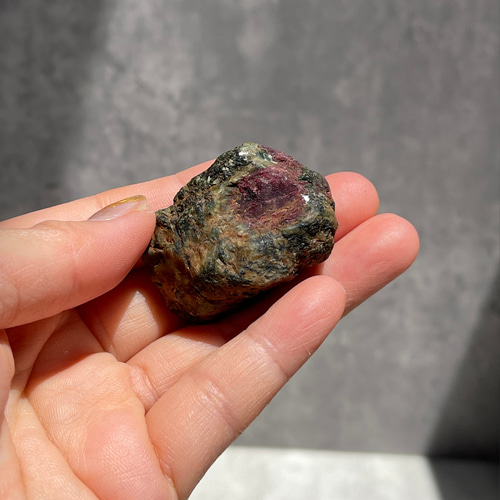 インド産【ルビー（Ruby）原石】コランダム 紅玉 鉱物 天然石 その他