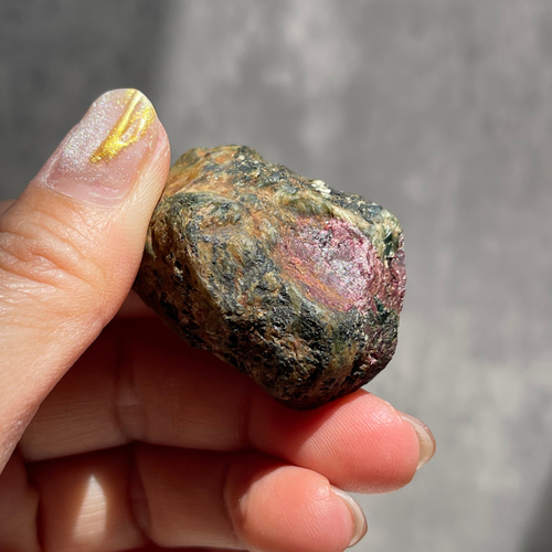 インド産【ルビー（Ruby）原石】コランダム 紅玉 鉱物 天然石