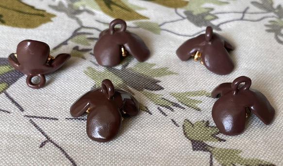 在庫2セット！ころんとした形がお洒落パーツ！『ゴールドがアクセント　ビンテージ風ボタン』～ブラウン　2個セット～ 5枚目の画像