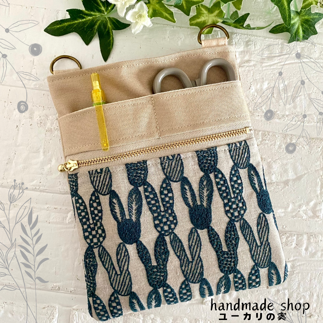 ミナペルホネン　オーガナイザー　ポンピア　 minaperhonen