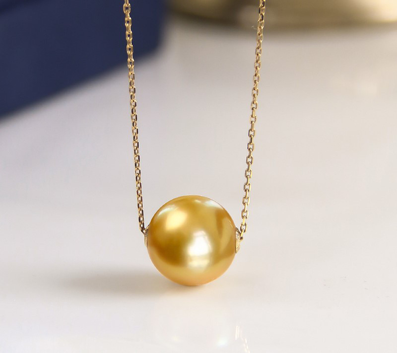 【La Corser】ルルトンデザイン 10-13.9mm 南洋ゴールドパールネックレスペンダント ラウンド 厚手ゴールド 海水