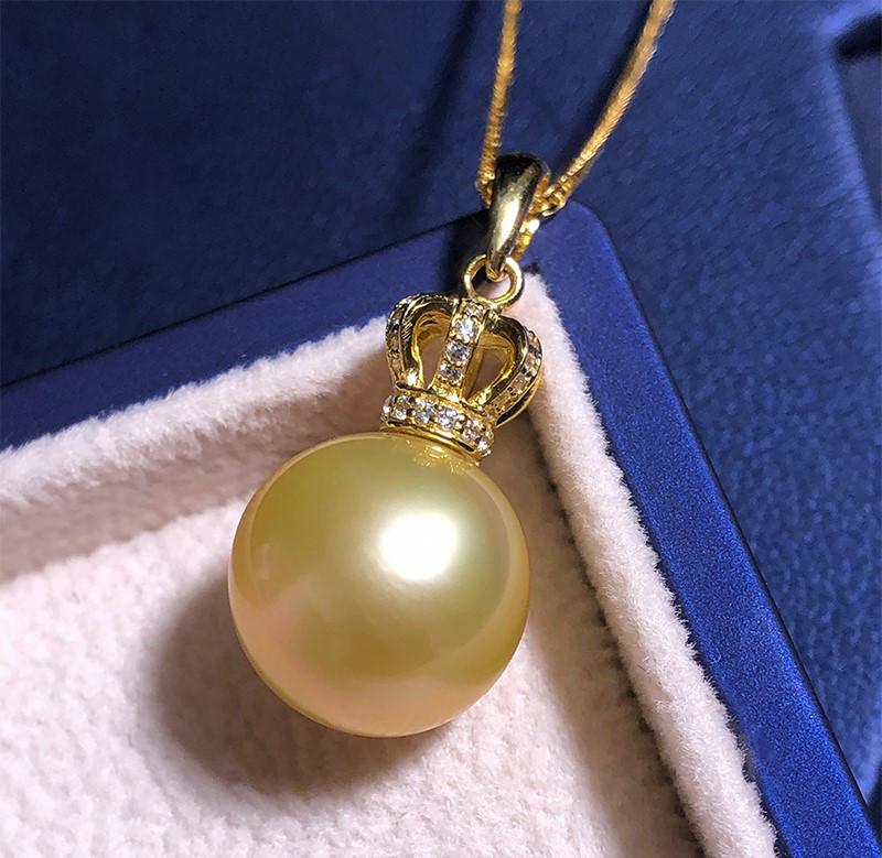 【La Corser】無染色10-13mm南洋ゴールドパールペンダントネックレス シャンパンゴールド海水パール 18Kゴールドダ