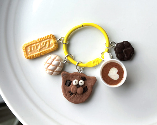 じゃらじゃらキーホルダー】猫クッキー フェイクスイーツ ミニチュア