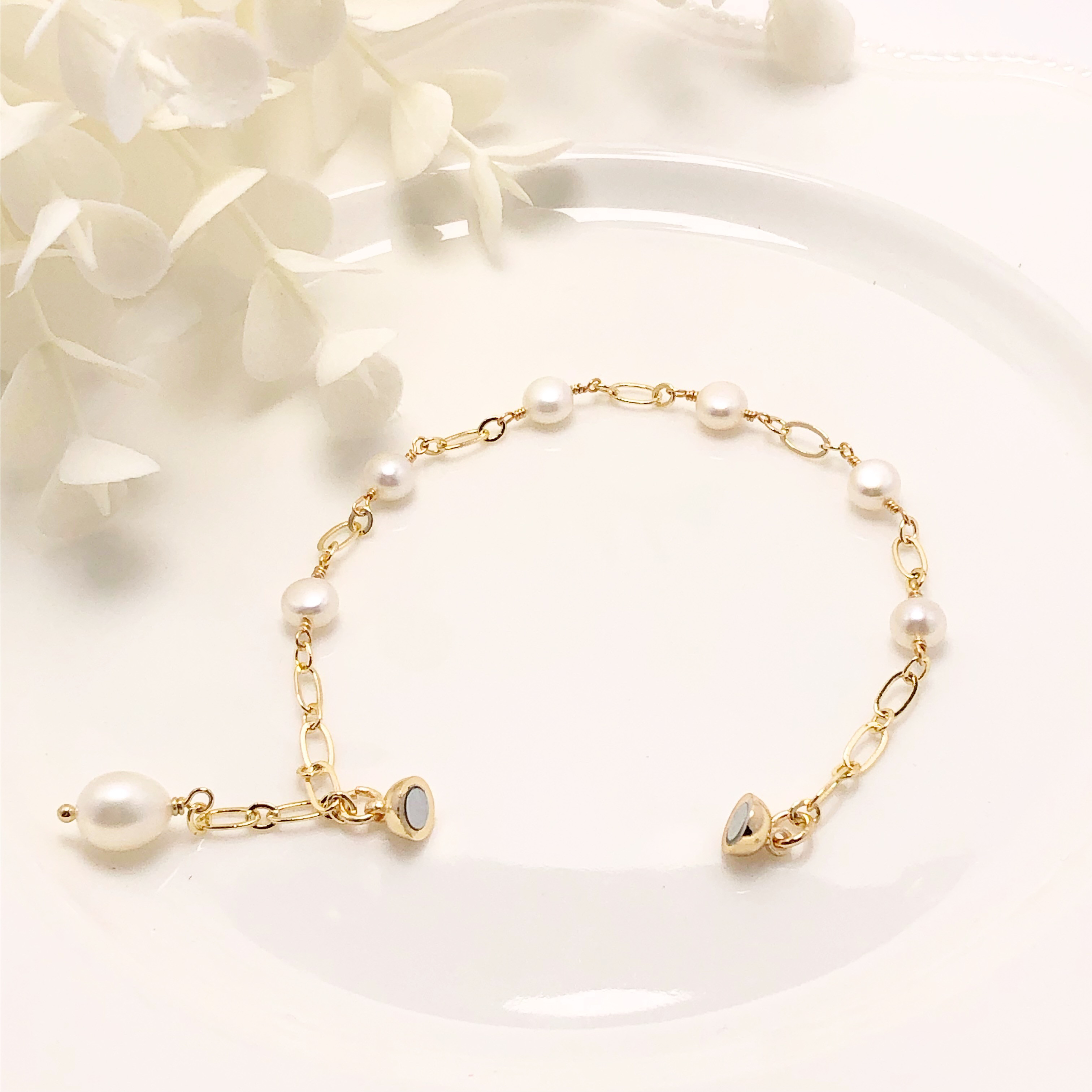 《  14kgfブレスレット》高品質　淡水パールのブレスレット