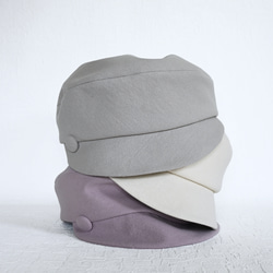 ころん キャスケット Mサイズ 綿麻キャンバス ライラック くるみボタン 帽子 6枚目の画像