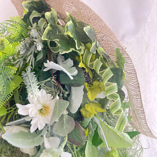 初夏の壁飾り】爽やかなグリーンとホワイトのナチュラルスワッグ