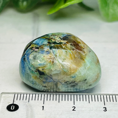 アズライトイングリーンムーンストーン 藍銅鉱 タンブル アジュライト