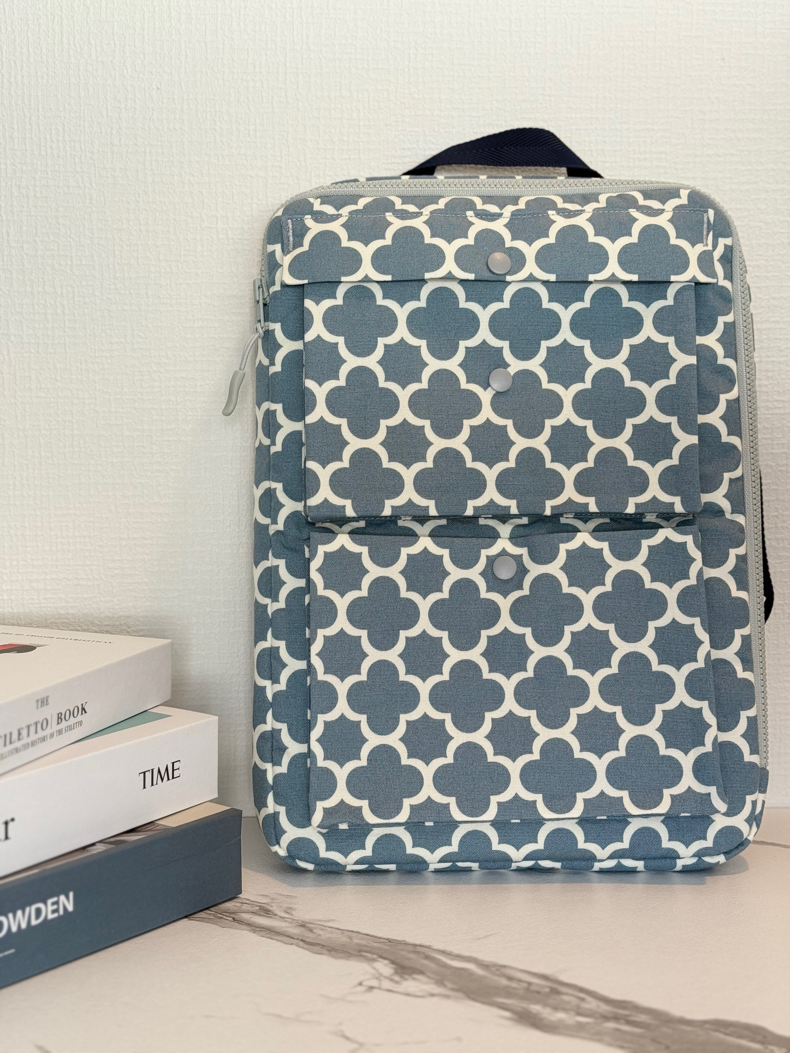 パソコンバック　バックインバック　モロッカン柄　PCバック タブレット　14インチ　15.6インチ