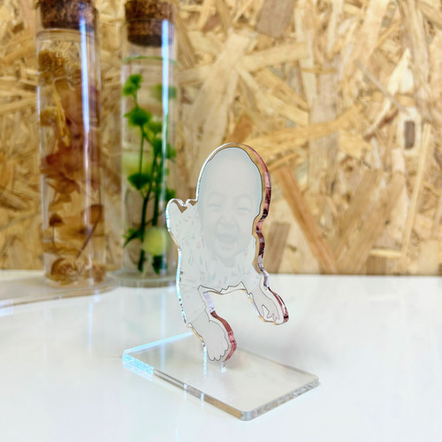 写真で作る アクリルスタンド 台座透明プレート 贈り物 子供 記念