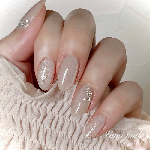 ホワイトグレージュマグネット✨ブライダルネイル ウェディング