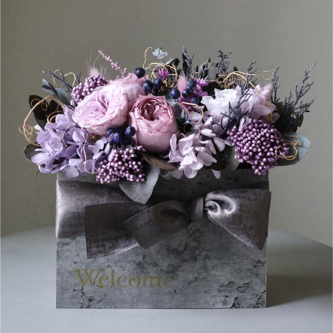 【15種類厳選花材】大人のWelcomeアレンジ　プリザーブドフラワー