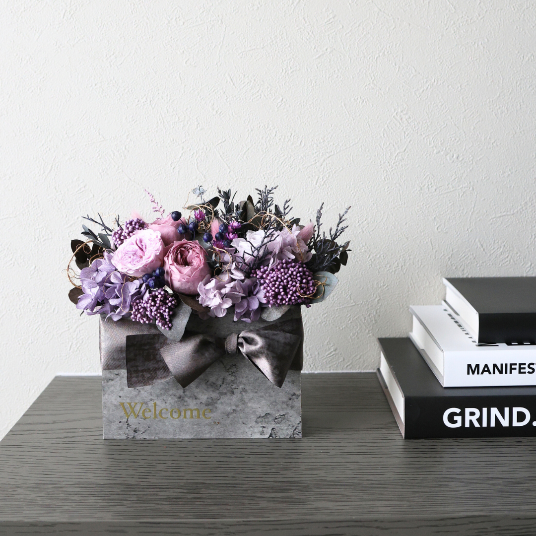 【15種類厳選花材】大人のWelcomeアレンジ　プリザーブドフラワー