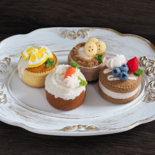 レモンのシフォンケーキ フェルトケーキ フェルトおもちゃ フェルト