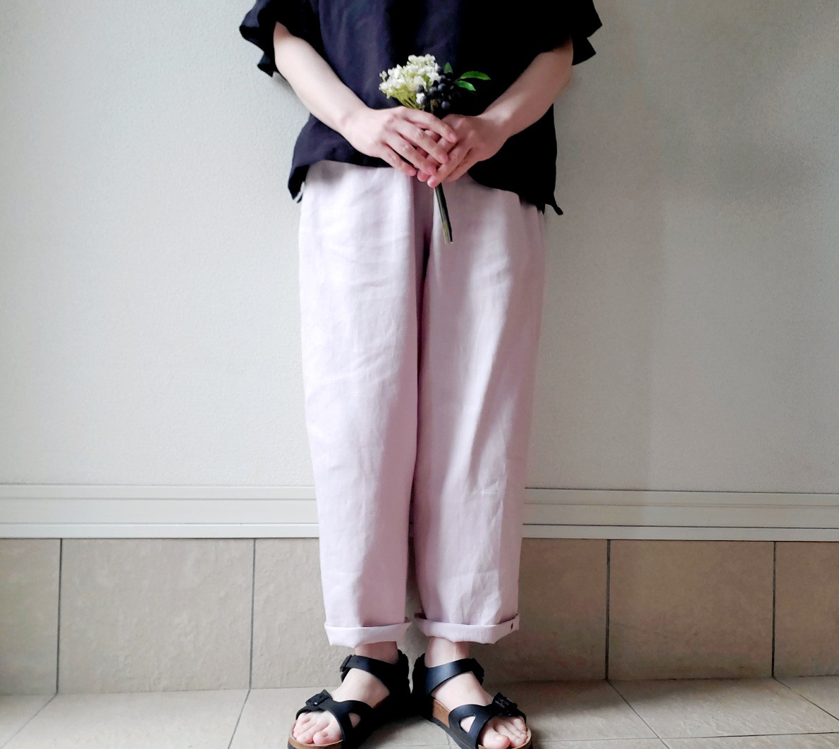 【新作】一年中着回せる大人のリネンテーパードパンツ ♡絶妙ボリュームでスッキリ華奢見え軽くしなやかな肌触りポケット&丈選