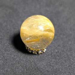 太陽放射ルチル 原石 ヘマタイトから伸びる 金針がカッコいい 金が成る お守り 太陽放射ルチル 原石 ヘマタイトから伸びる 金針がカッコいい 金