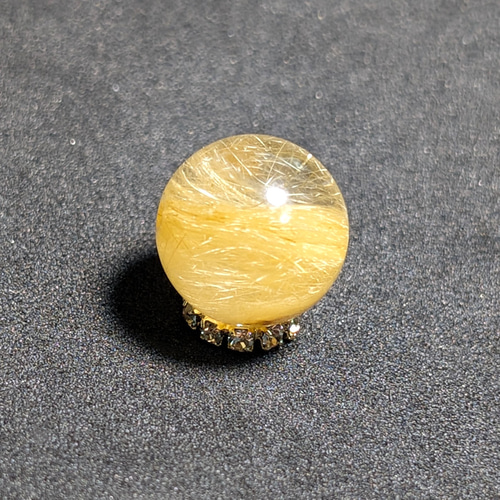 ゴールドルチルクォーツ 1粒売り 12ミリ 濃密に内包する金針がきれい