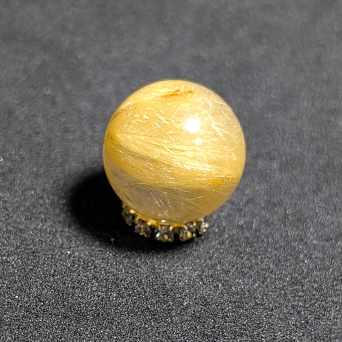 ゴールドルチルクォーツ 1粒売り 12ミリ 濃密に内包する金針がきれい