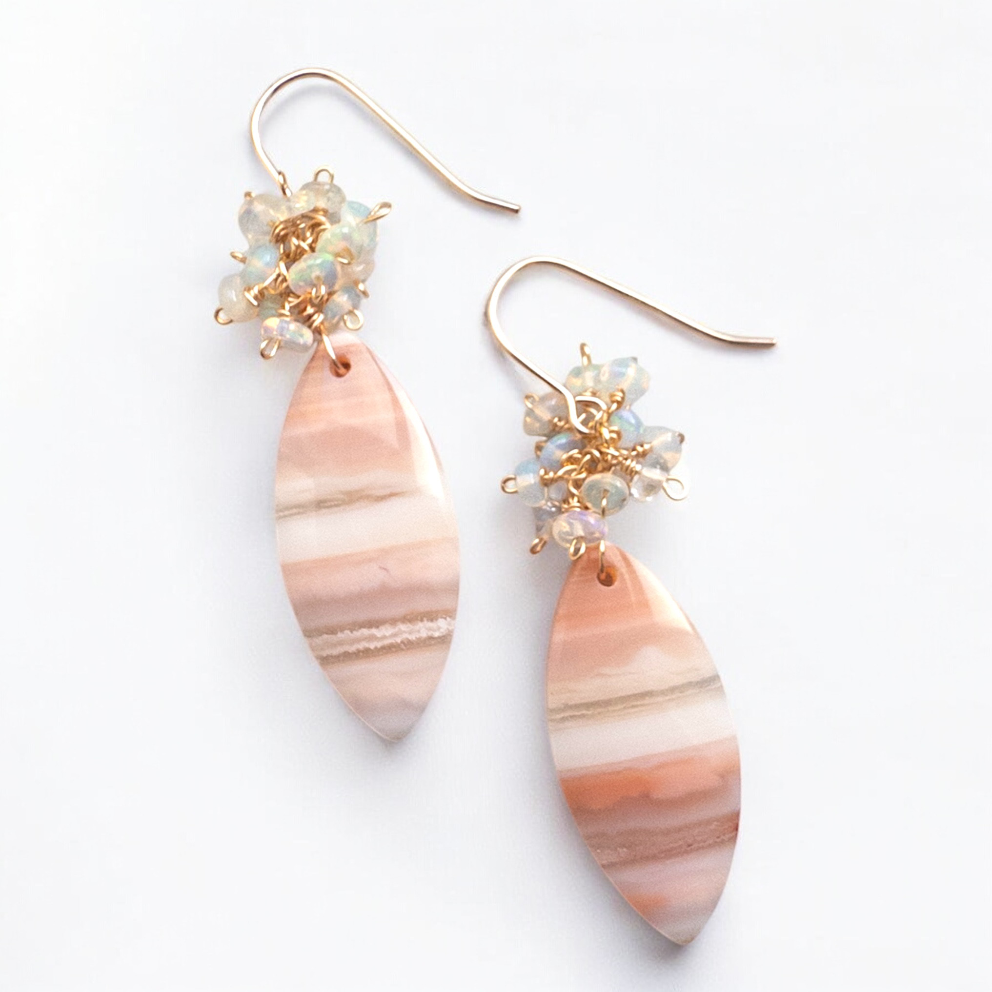 カーネリアンアゲート×オパールのピアス　14kgf