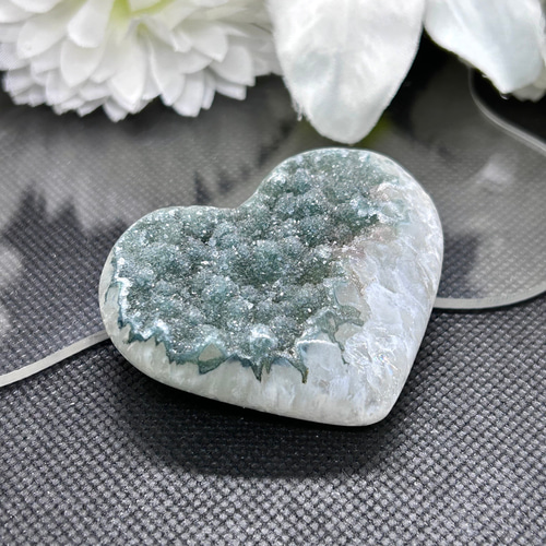 水晶 クラスター ハート型 60mm 1個 水晶結晶 天然石