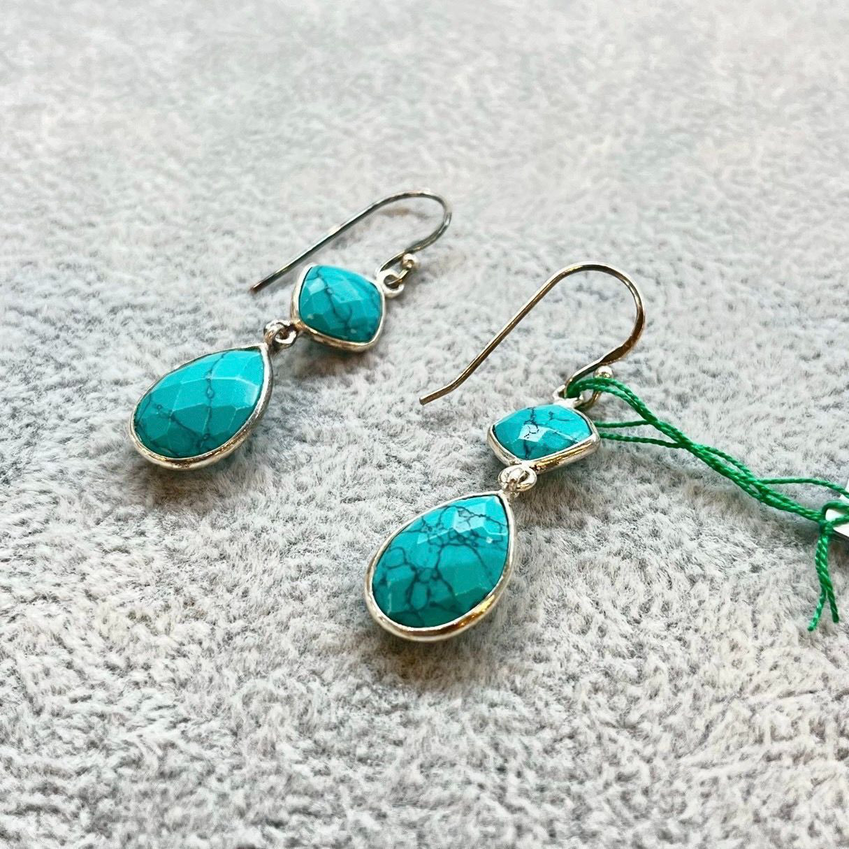 シルバーピアス　ピアス　天然石　ターコイズ　トルコ石　シルバー925 　両耳用　フックピアス　ブルー　ハンドメイド 12,166円