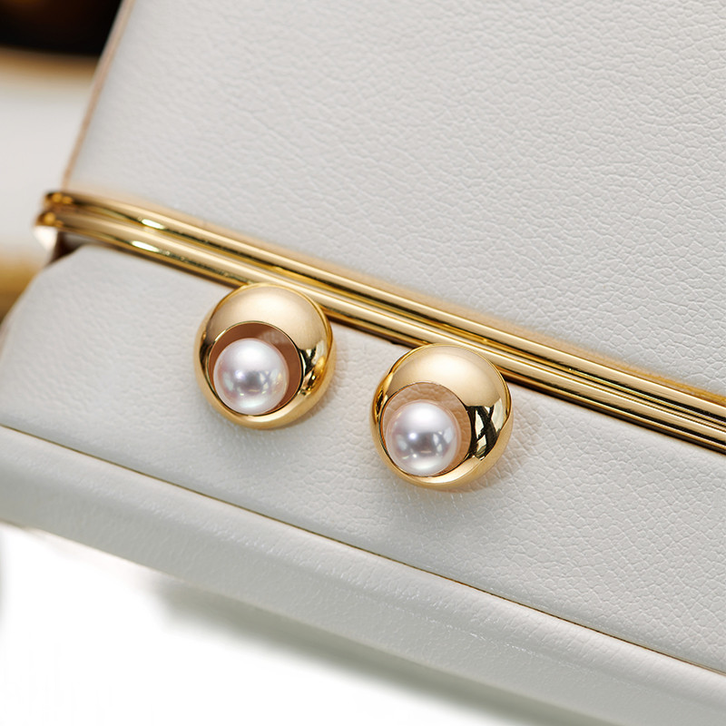 [ヘイズジュエリー] Zhaoyang Design 18Kゴールド フレンチカーブシェイプ 日本製オーロラアコヤ 6.5-7m