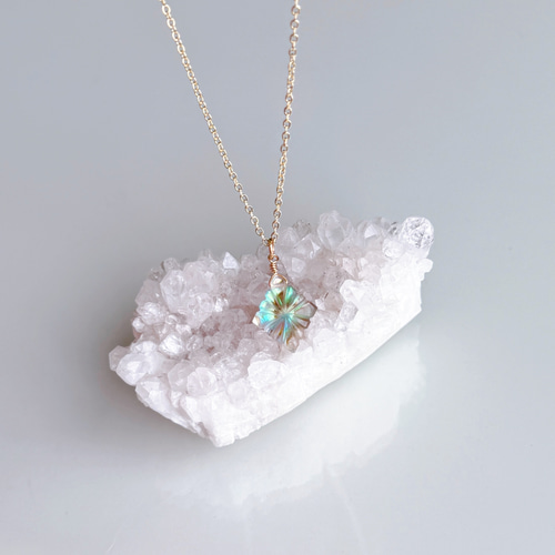 アバロンシェル × クリスタル 水晶 フィンランド オーロラカラー