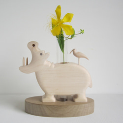 水辺のカバ君　一輪挿し 1枚目の画像