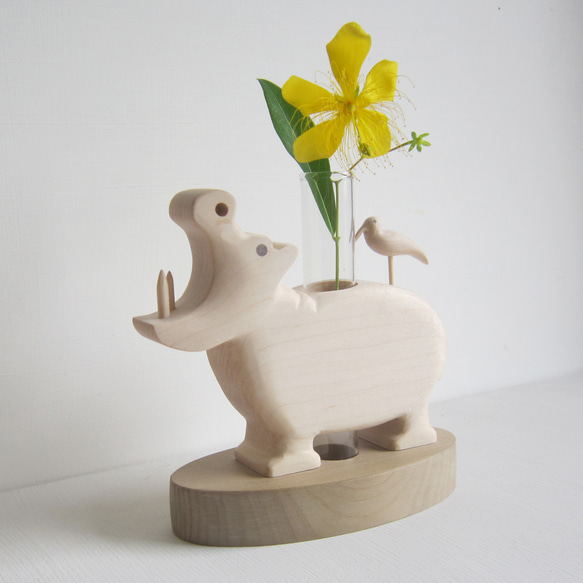 水辺のカバ君　一輪挿し 3枚目の画像