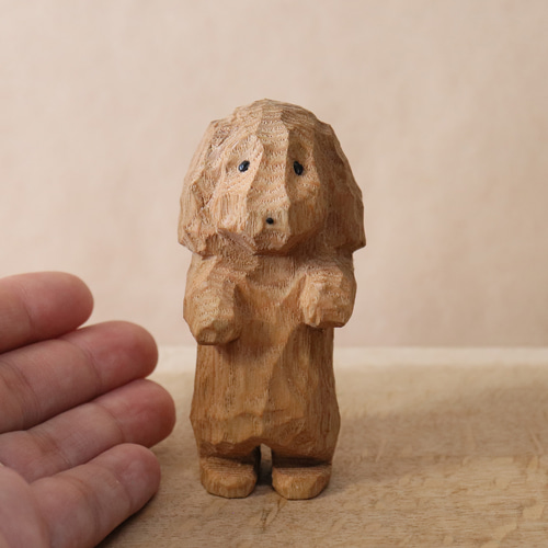 木彫り 犬 ミニチュアダックスフンド 木製 置物 インテリア雑貨