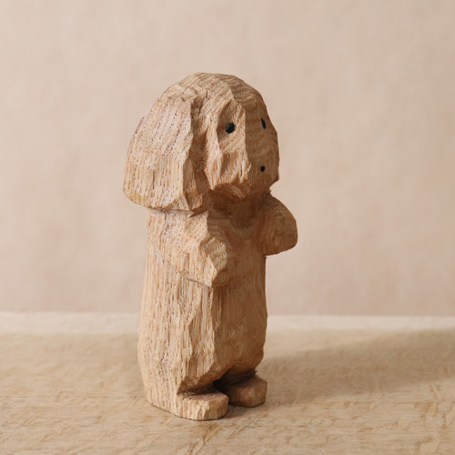 木彫り 犬 ミニチュアダックスフンド 木製 置物 インテリア雑貨