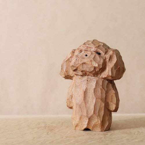 ハンドメイド 木彫り 手彫り プードル 一点物 置物 インテリア オブジェ ハンドメイド 木彫り 手彫り プードル 一点物 置物 インテリア オブジェ