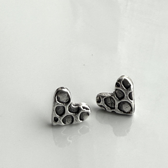 ハートのドット柄ピアス/silver925/スタッドピアス 4枚目の画像
